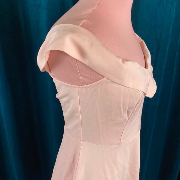 Superdown Sybil Off The Shoulder Mini Dress Blush - Picture 6 of 12